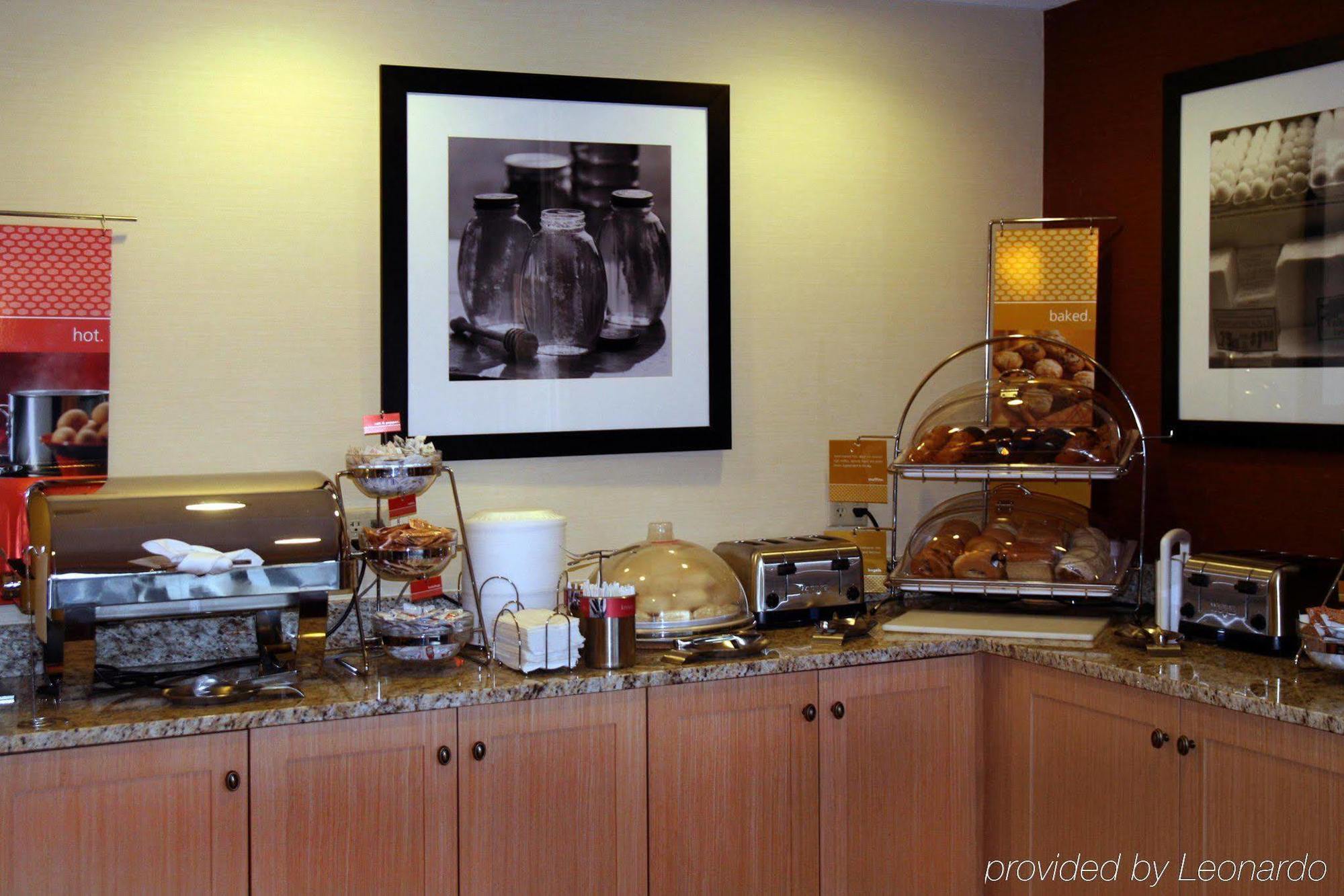 แฮมป์ตัน อินน์ มินนิอาโพลิส เบิร์นส์วิลล์ เบิร์นสวิลล์ ร้านอาหาร รูปภาพ